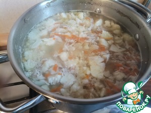 Сырный суп с фасолью и цветной капустой