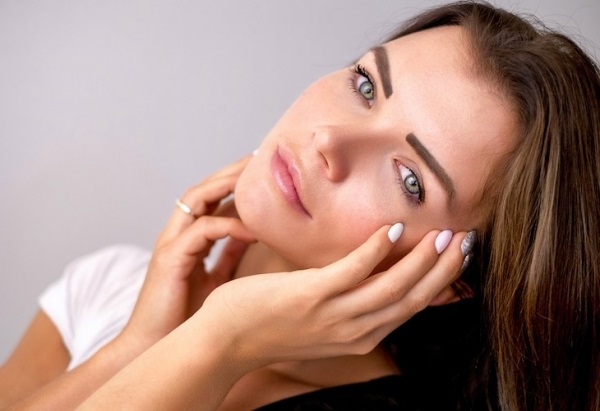 5 способов как защитить кожу лица в зимние морозы: советы косметолога 